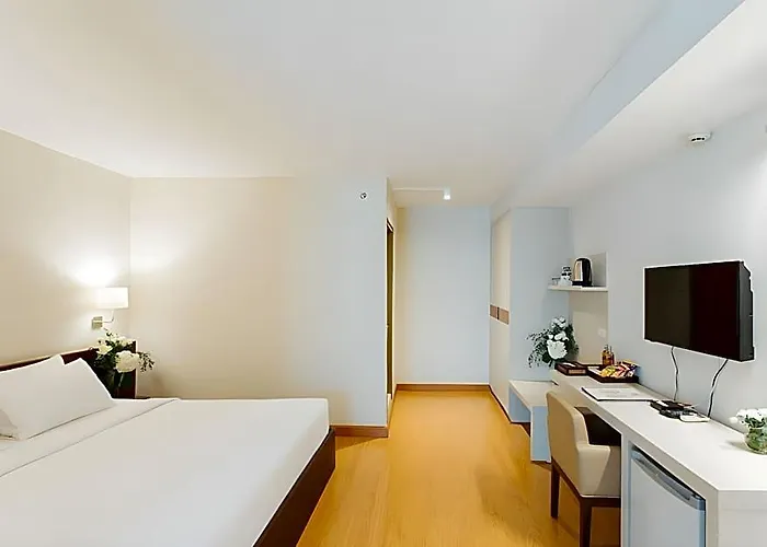Seasons Siam Hotel Bangkok