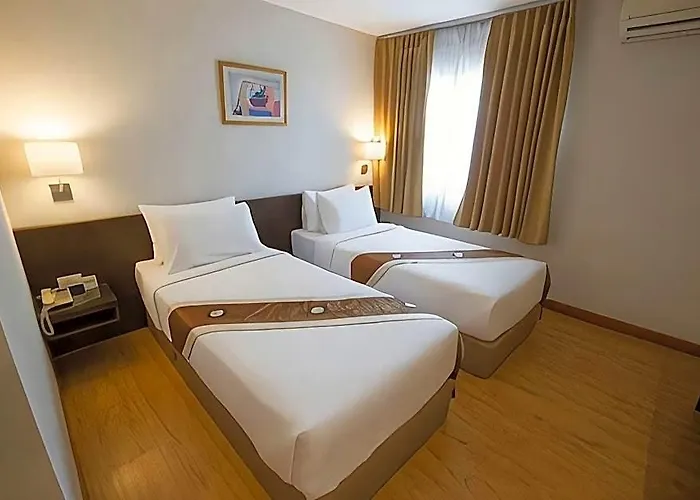 Hotell Seasons Siam 4*
