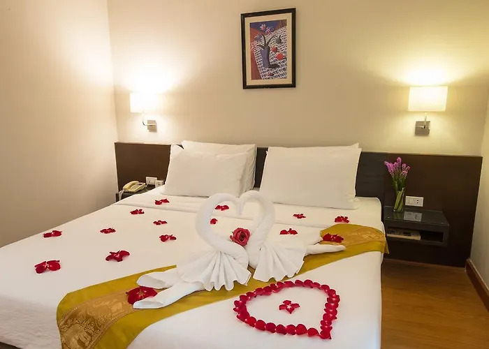 Hotel Seasons Siam 4*