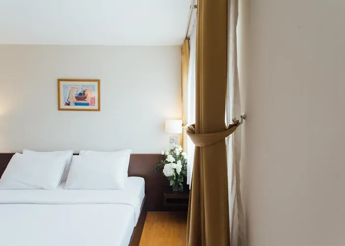 Hotel Seasons Siam