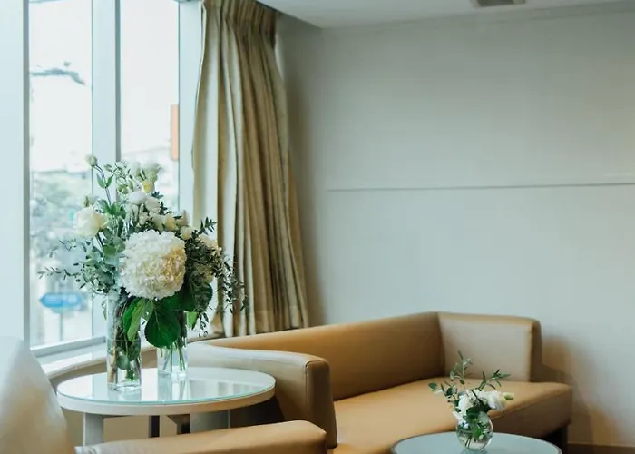 Hotel Seasons Siam 4*